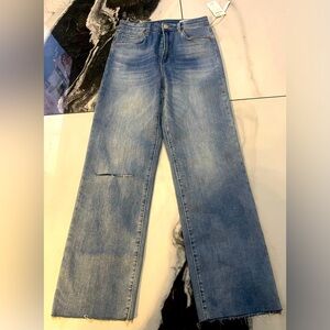 Blank Nyc Blue Straight Jeans Distressed Casual NWT size 28